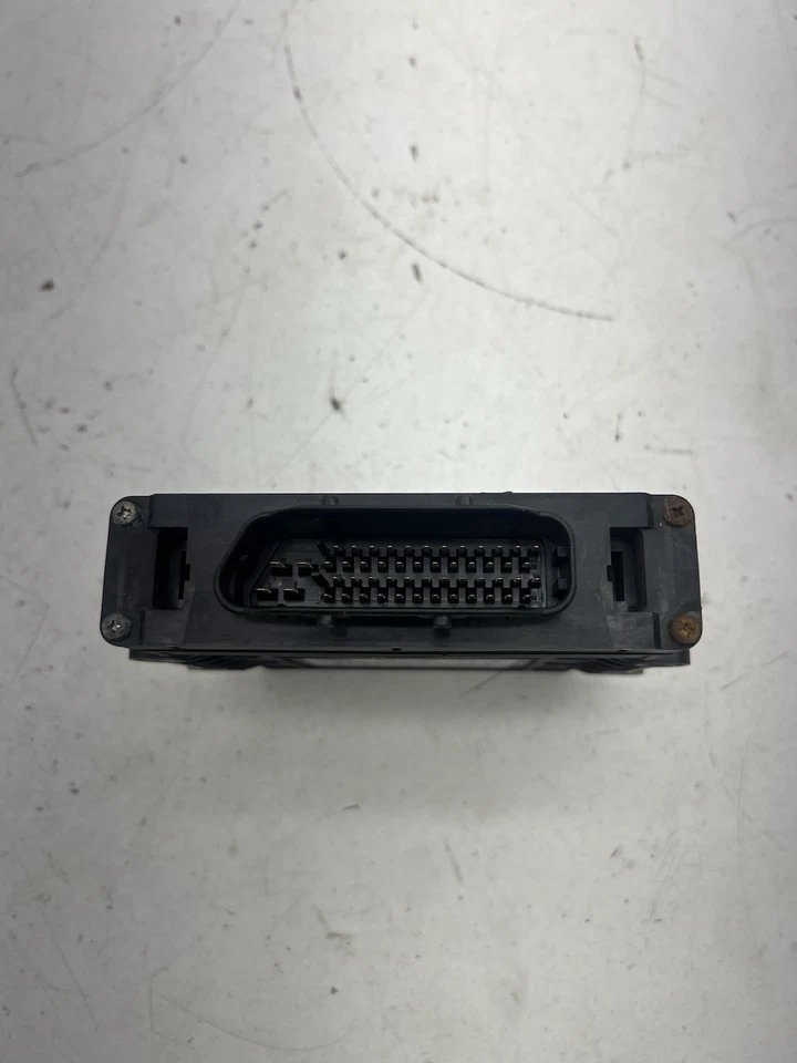 Volkswagen Jetta Sportwagen 2012 módulo de control de transmisión de 2,5 L OEM. Foto 3 de 4