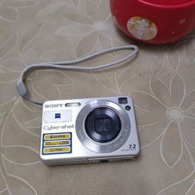 Sony Cyber-Shot DSC-W110 7.2MP CCD Vintage Digital Camera - Silver