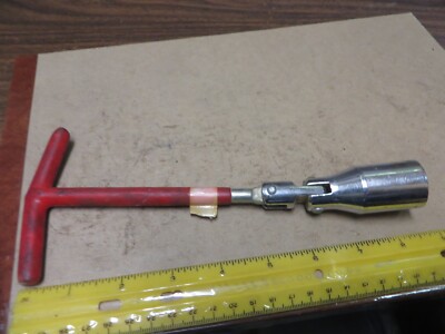 ALLTRADE 6 POINT 13/16'' DEEP TEE HANDLE UNIVERSAL SWIVEL SPARK PLUG SOCKET TOOL
