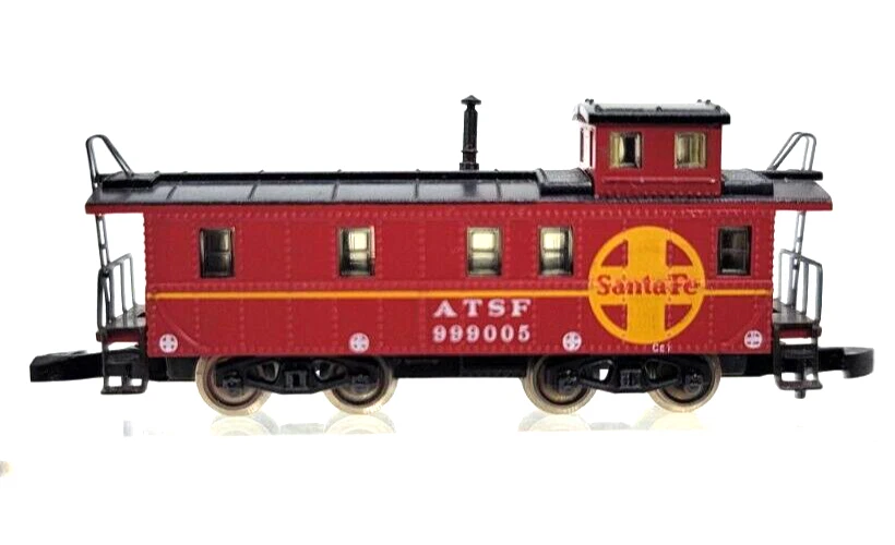 Z Scale Marklin Mini-Club 8636 ATSF Caboose NIB - Image 3 of 4