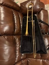 Yamaha YSL 200AD Advantage Gold Tenor Trombone with Mouthpiece with metronome