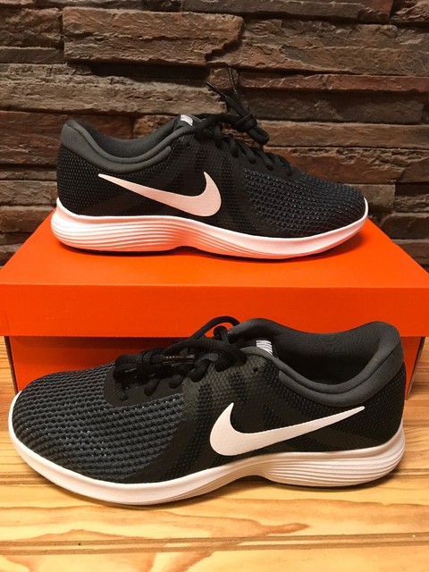 nike revolution 4 price