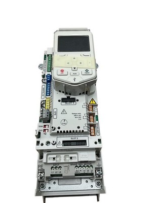 ABB AYK580 VFD Drive AYK580-01-012A-4+P940 12A 400/480V 3PH HVAC R1