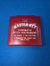 Vintage The Master Key Chromatic Instrument A-440 13 Key Pitch Pipe MK2-C