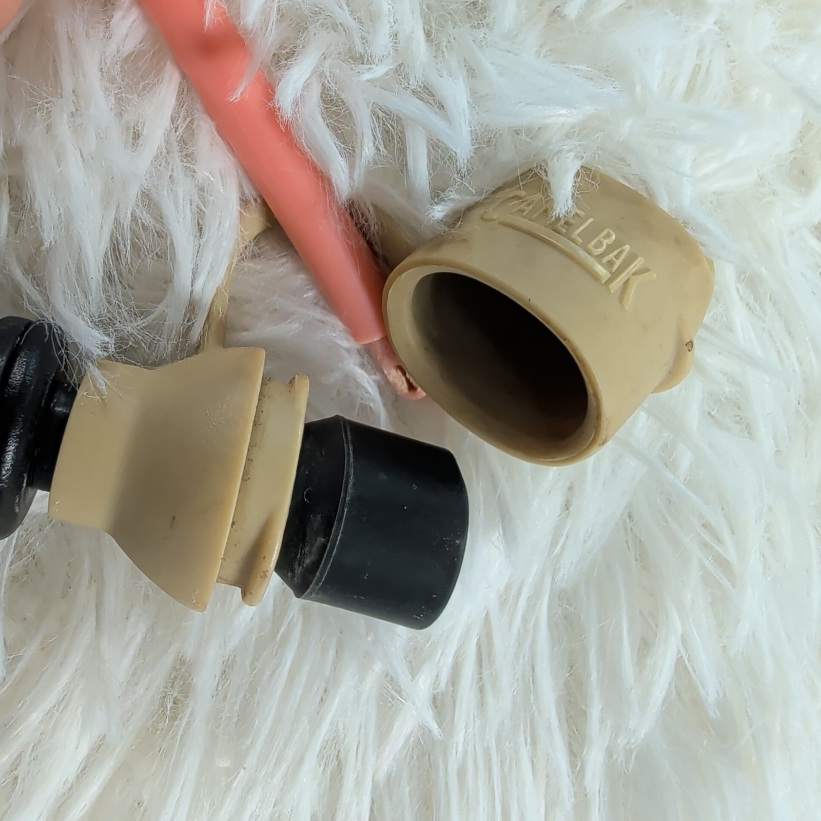 Camelbak Maximum Gear Mule DCU  Desert Camo Three Color Hydration Backpack 