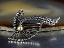 Brosche Silber 835 Kunstperle Markasit Art Deko - filigran & glitzernd
