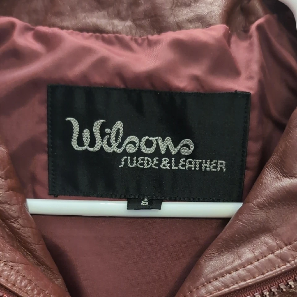 Chaqueta Wilsons de cuero recortado roja ajustada para club de lucha con capucha Foto 3 de 4