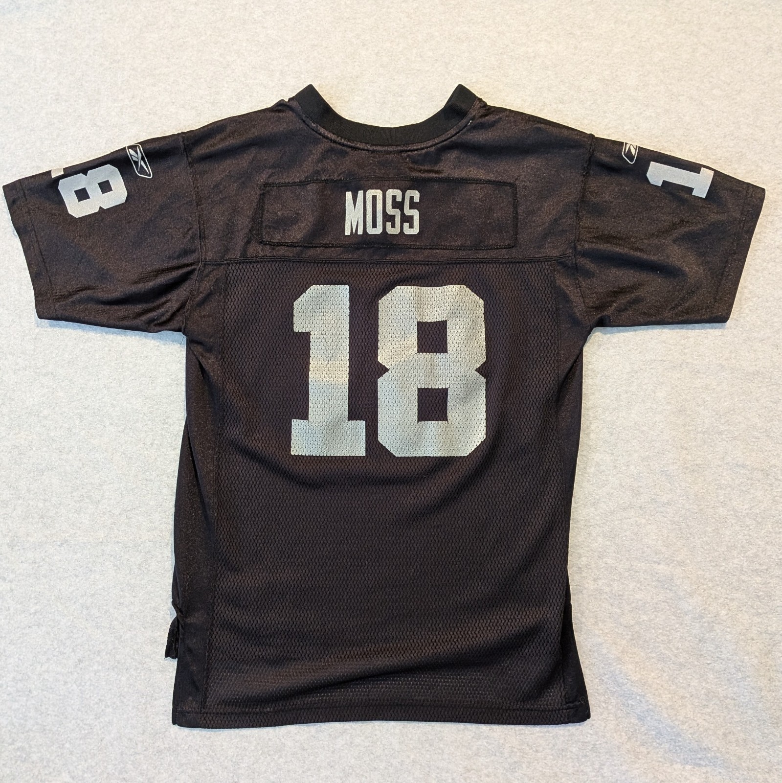 Randy Moss Oakland Raiders Jersey Youth XL 18-20 Reebok Boys NFL Home Black thumbnail 3