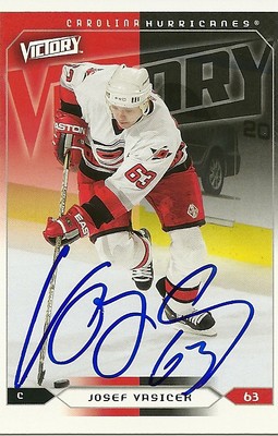 Josef Vasicek Hand Signed 2005 Victory Upper Deck Hockey Card #38