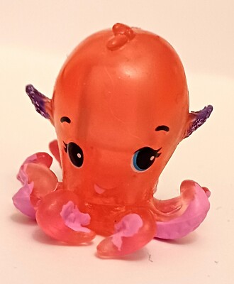Hatchimals CollEGGtibles Season 2 ULTR RARE Red Crystal Octapitta