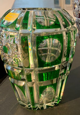 Kristallvase grün Überfangglas