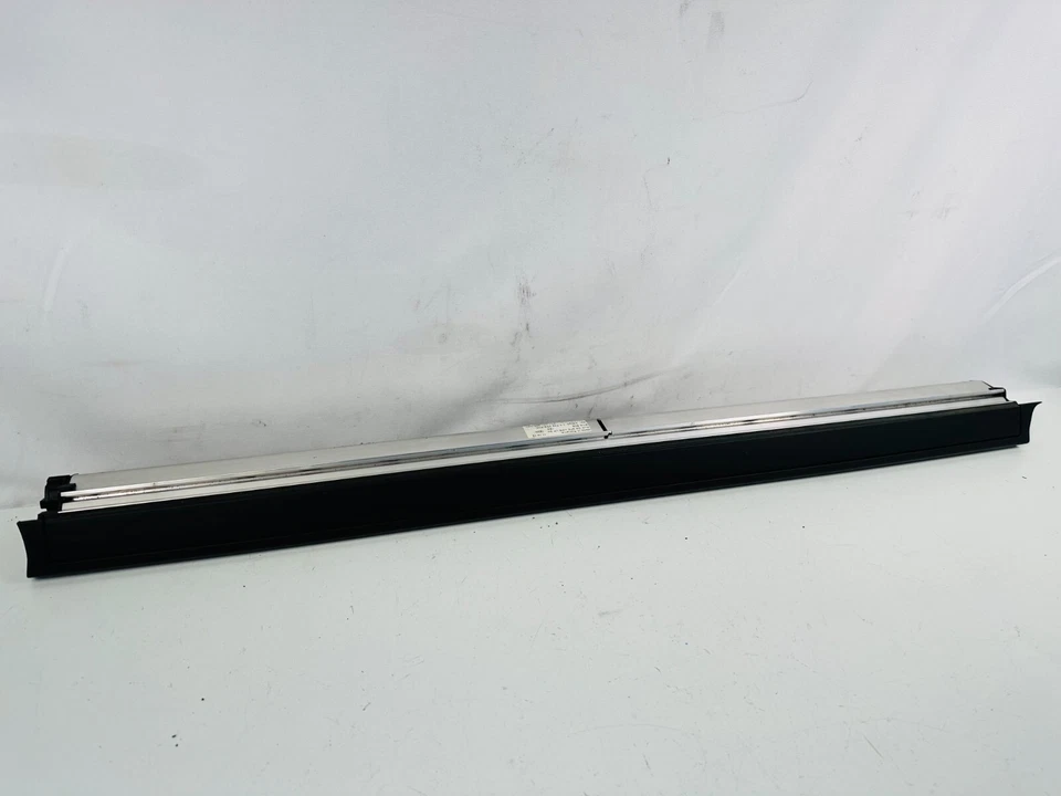 AUDI A8 QUATTRO 2011-2017 - PUERTA TRASERA IZQUIERDA ELÉCTRICA/VENTANA PARASOL Foto 2 de 4