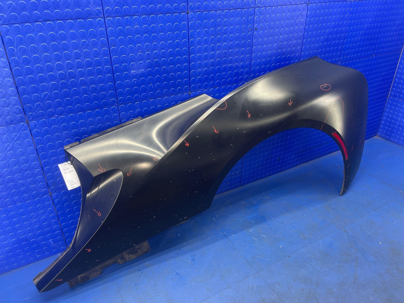 2014-2019 BMW I8 OEM REAR LEFT QUARTER PANEL PROTONIC FROZEN BLACK (P5L) 7336313