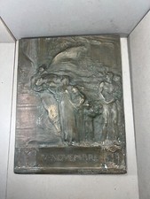 PLACCA  IN BRONZO   MILITE IGNOTO BONINSEGNA ( IV NOVEMBRE ) 1921