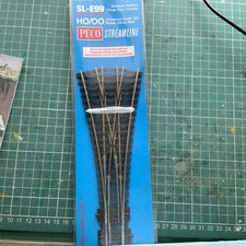 Peco OO Gauge Track SL-E99  Medium Radius Three Way Turnout