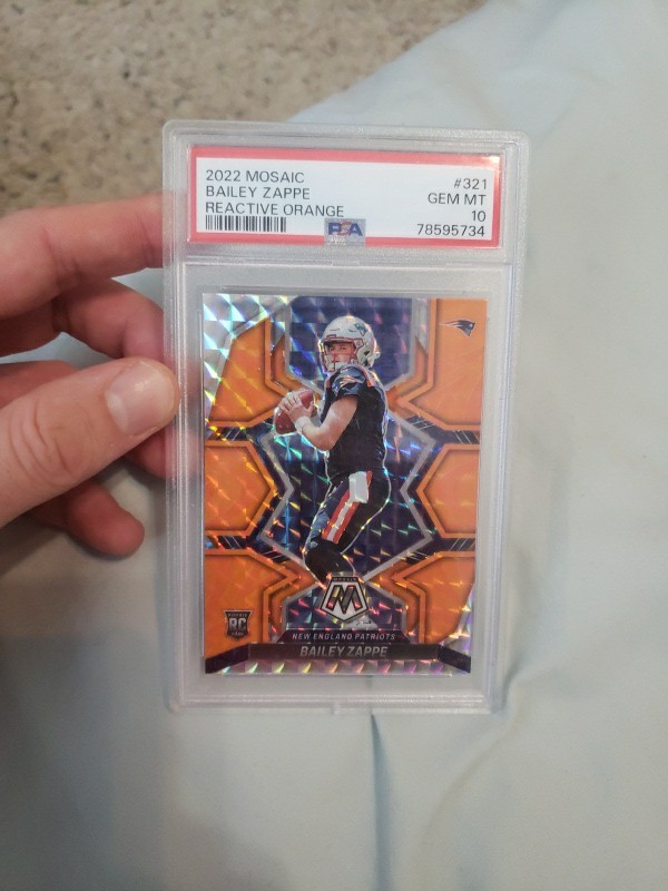 Bailey Zappe Reactive Orange Prizm Panini Mosaic Rookie RC PSA 10 Patriots NFL