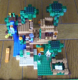LEGO MINECRAFT 21125 THE JUNGLE TREEHOUSE (RETIRED 2017) 100% COMPLETE W/MANUALS