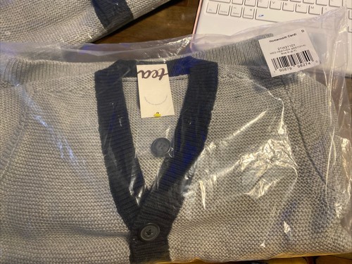 Tea Collection Boys/Girls Blue Button Front Two Pocket Knit Sweater Size M - Picture 2 of 2