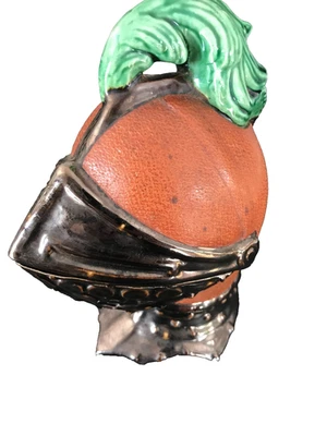 POT A TABAC céramique barbotine et cuir " CASQUE style MEDIEVAL " pipe fumeur - Photo 1/4