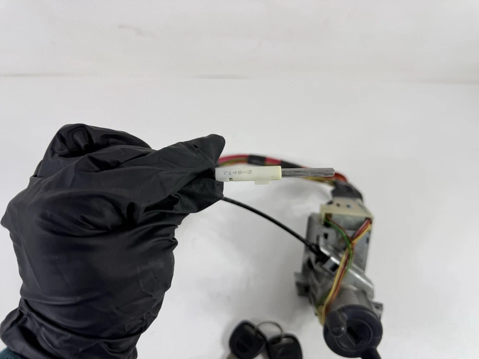 Conjunto de interruptor de carcasa de cilindro de encendido GM S10 Blazer 2000-2005 con (1) llave OEM Foto 4 de 4