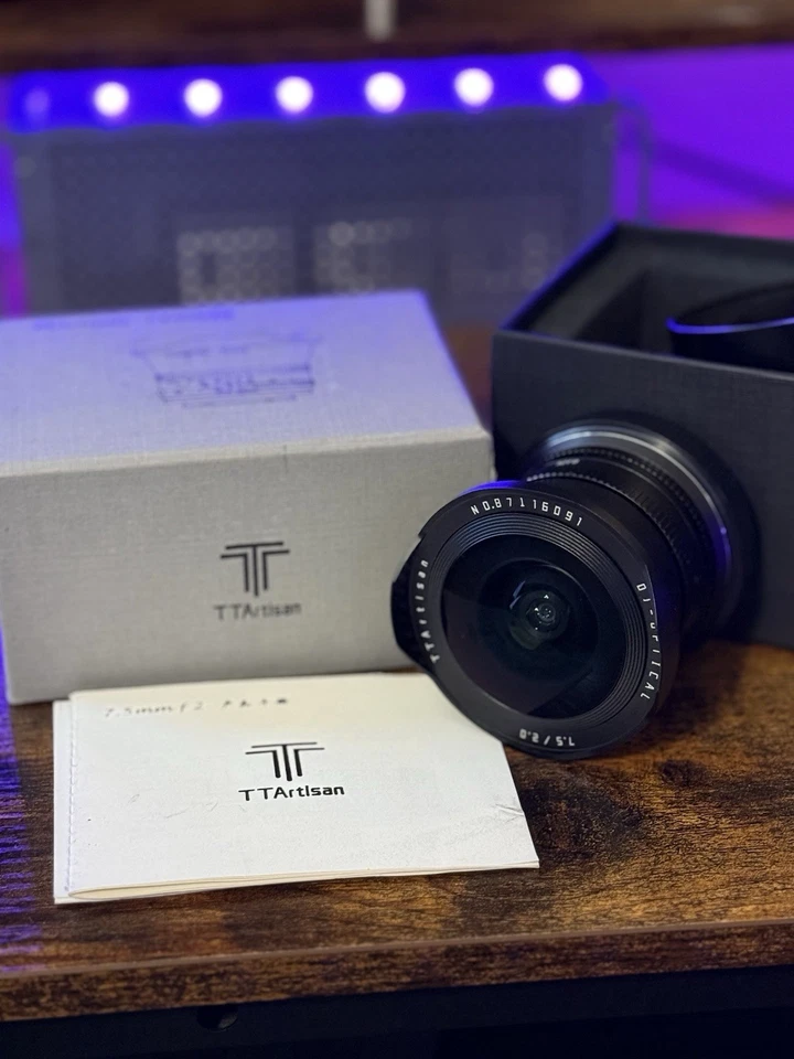 TTartisan 7.5mm F2.0 APS-C MF Fisheye Lens for Sony E Canon RF EF-M XF Z M43 L - Image 2 of 4