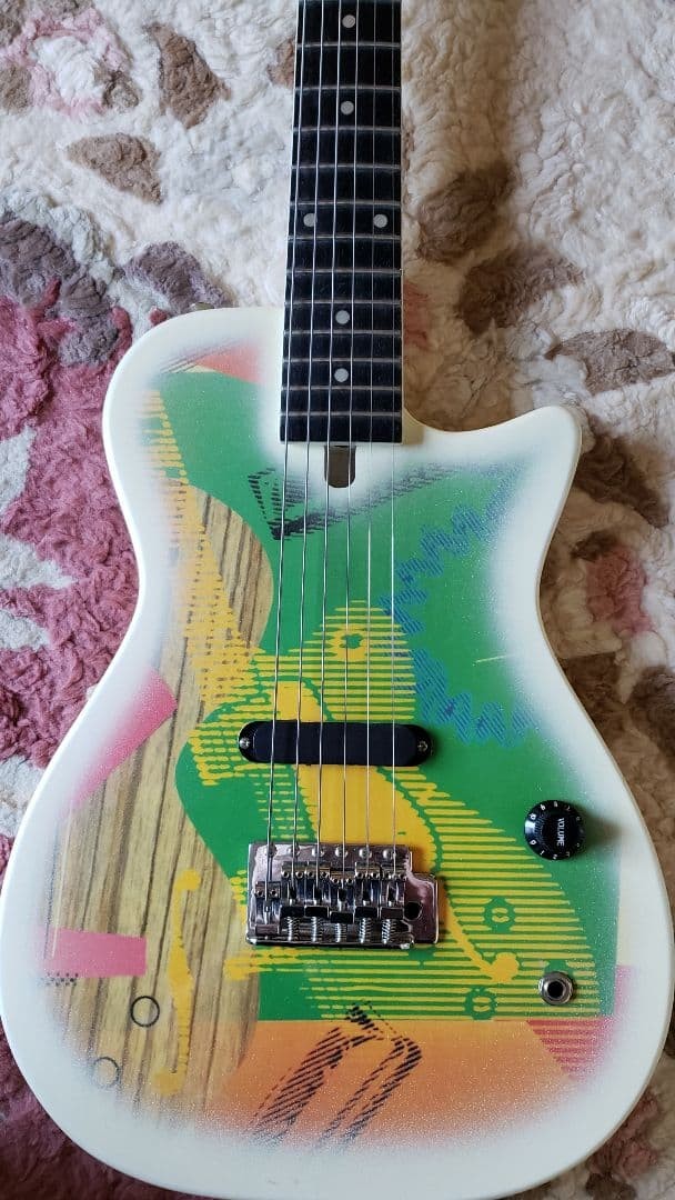 Gretsch The Traveling Wilburys TW100 Short-scale electric guitar