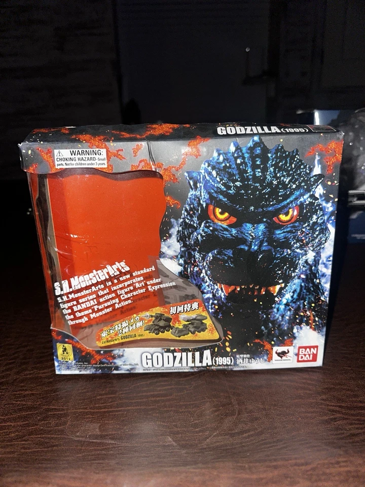 SH MonsterArts Burning Godzilla 1995 First Release Authentic - Image 3 of 4