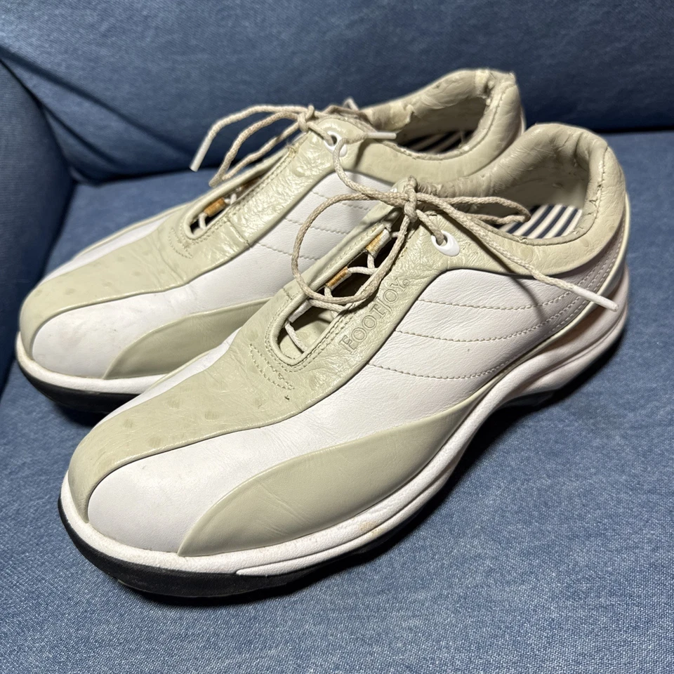 Zapatos de golf FootJoy Contour Series para mujer talla 7M EE. UU. (UK5, EUR 38) blancos/beige Foto 2 de 4