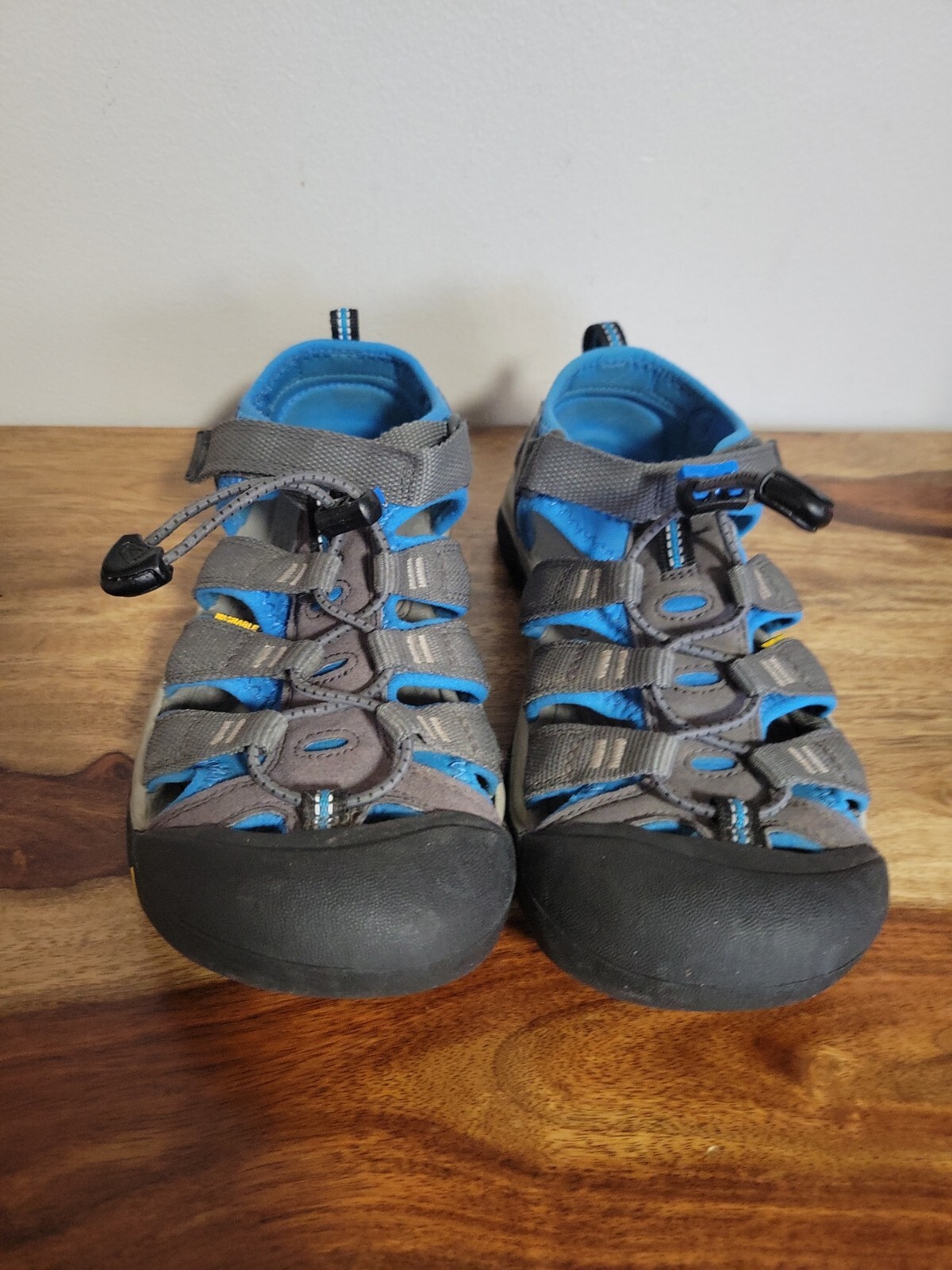 Sandali da passeggio da esterno KEEN Newport H2 taglia 5 grigi blu usati buone condizioni