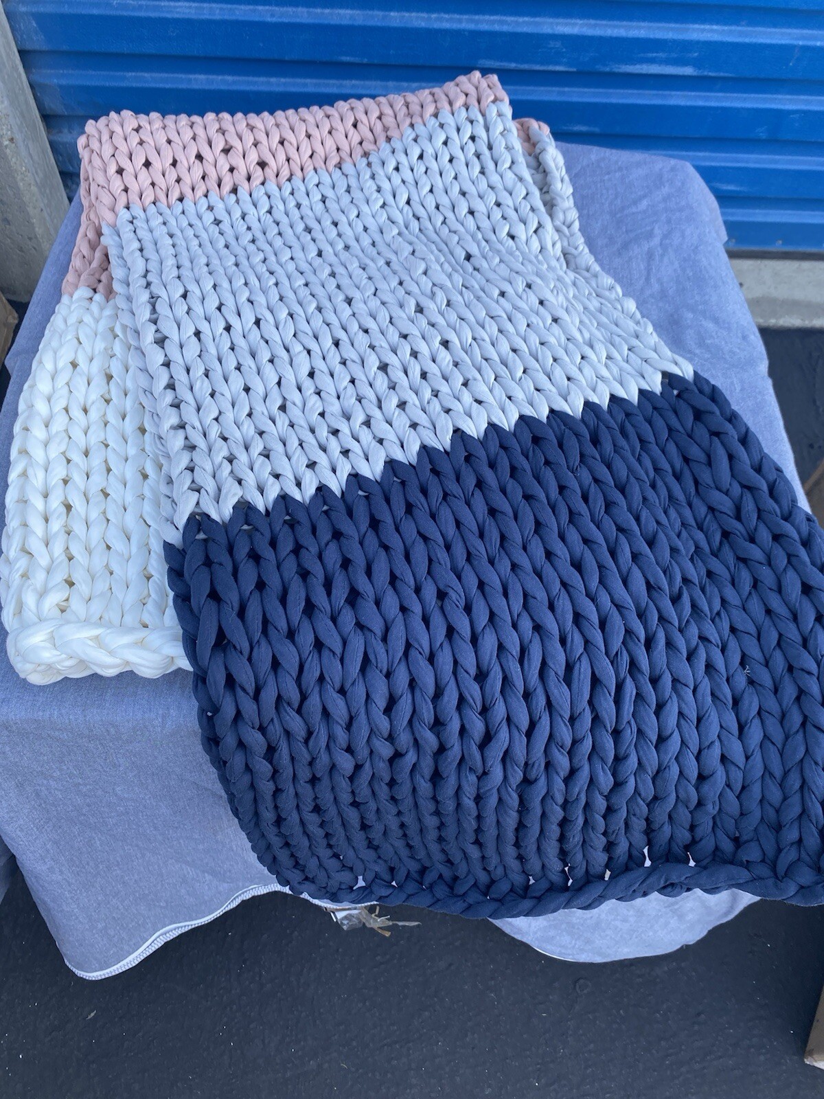 Bearaby Cotton Kids Nappling 8 Lb  weighted Throw  Retail $169 Confetti