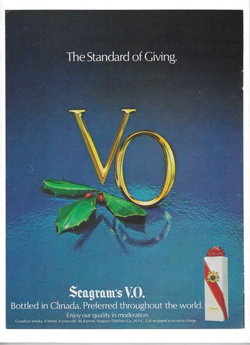 1978 Seagram's V.0. Holiday Christmas Vintage Print Alcohol Whisky Advertisement