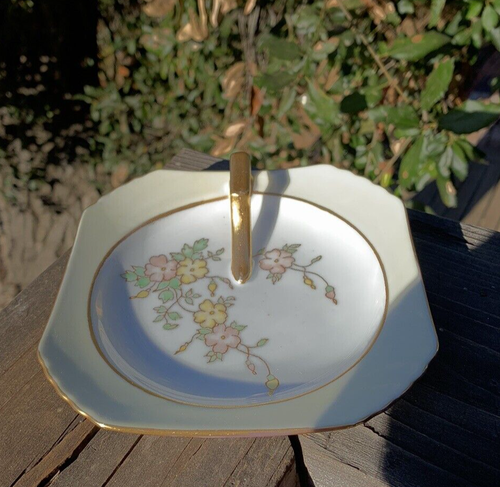 Lemon Dish Nut, Candy Dish Porcelain Vtg Square One Handle 5.25" Plate Flowers - Picture 4 of 6