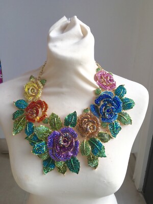 Butler and Wilson XXL COUTURE Multi Crystal Rose Flower Halskette NEU
