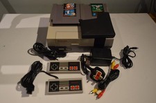 Nintendo Nes Original Console + 2 Games + 2 Controllers, Tested and Working