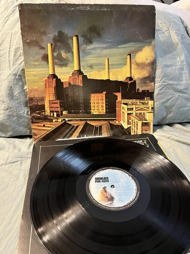 Pink Floyd: Animals Vinyl 1977 Columbia Record JC-34474 LP VG+