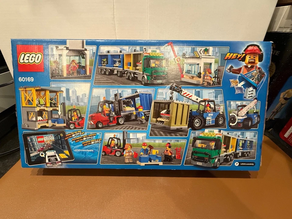 LEGO CITY: Cargo Terminal (60169) FACTORY SEALED - Image 3 of 4