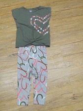 Carter's Kids Girls Olive Green Gray Summer Short Sleeve Capri Set Size 6/6X