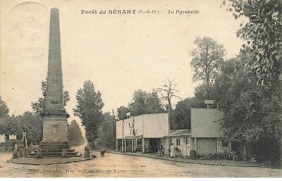 91 BRUNOY #26932 LA PYRAMIDE