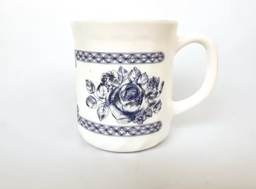 Arcopal France Honorine Blue & White 3 1/2" Glass Mug