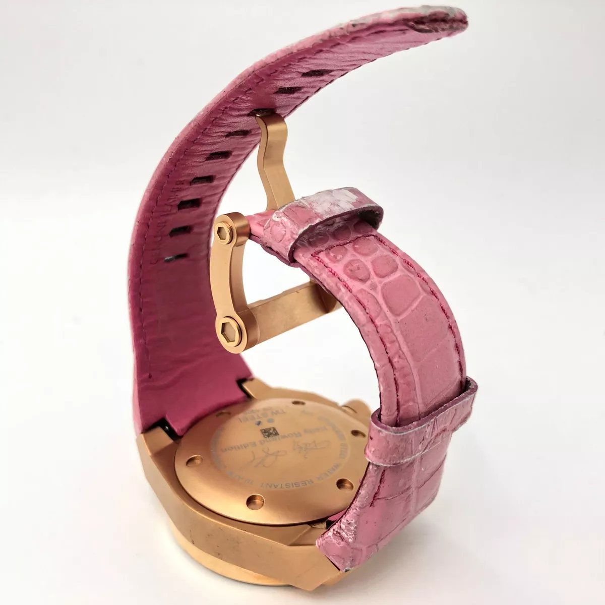 Tw steel pink hot sale watch