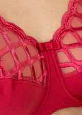 String Empreinte Taille 44 Violet - Réf 0159 (neuf Sans étiquette)