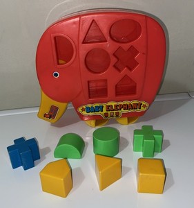 Vintage 1980s Baby Elephant Child Learning Sorting Shape Toy Wheels ARY 3006