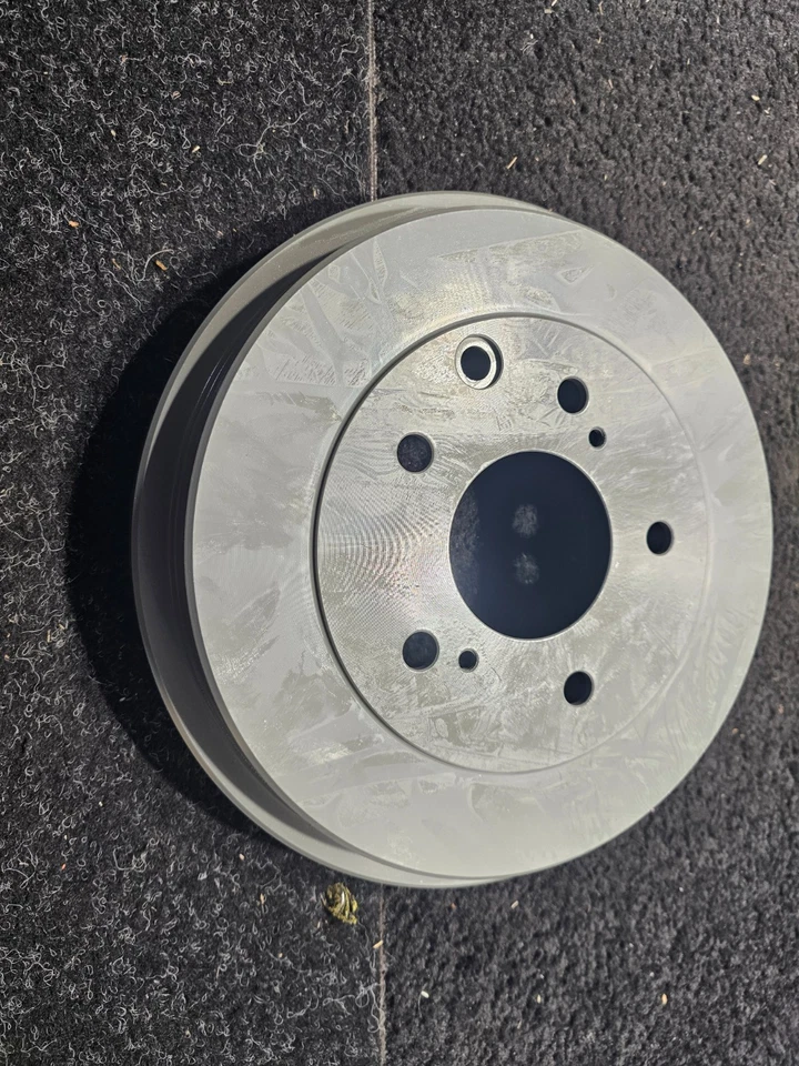 (数量 2) 适用于日产 Sentra 2013 - 2022 后刹车鼓 5 螺钉/凸耳孔 YH482198 — 第 3/4 张图片