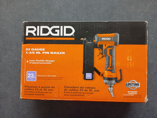 Ridgid R138HPF 23 Gauge Brad Nail Gun Excellent Condition