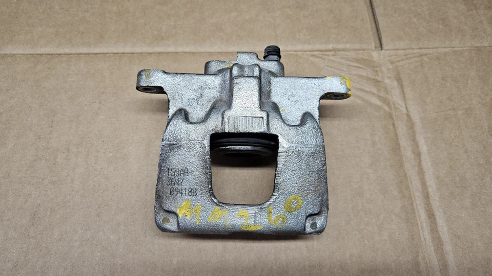 Conjunto de pinza de freno de disco trasera izquierda Jeep Wrangler Liberty 07-18 68003774AA Foto 2 de 4