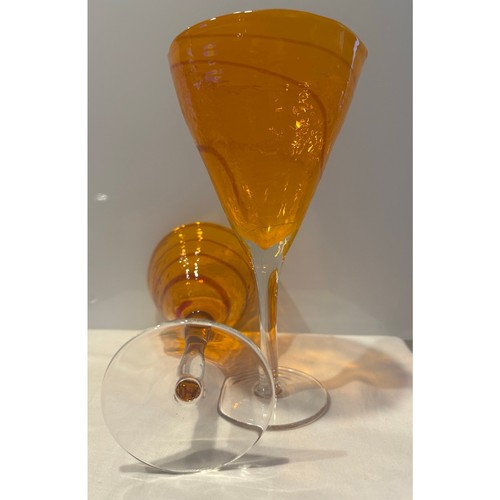 Pier 1 Orange Swirled Glass Martini, Margarita Cocktail Glass Handblown Vintage - Picture 10 of 10