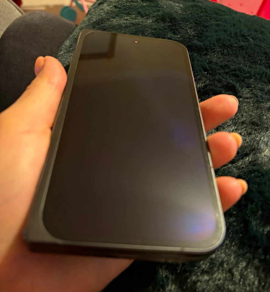 Google Pixel 9 Pro Fold · 512GB, photo 1 of 5