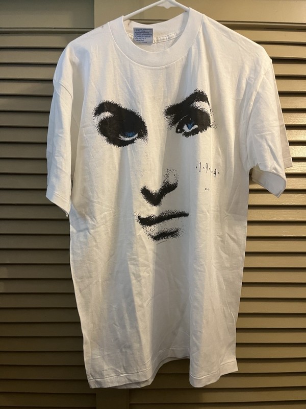 Barbra Streisand Vintage rare tour T-shirt size Large 1994
