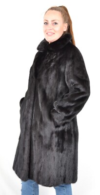 A4482 NERZMANTEL NERZ MANTEL ECHT PELZ JACKE PELZMANTEL 40/42 REAL