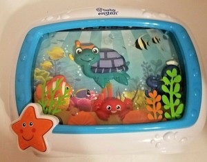 baby einstein fish tank